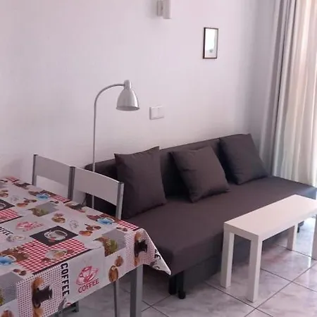 El Chaparral Studio-appartement With Fantastic Pool- View And Wifi Lägenhet Costa Del Silencio